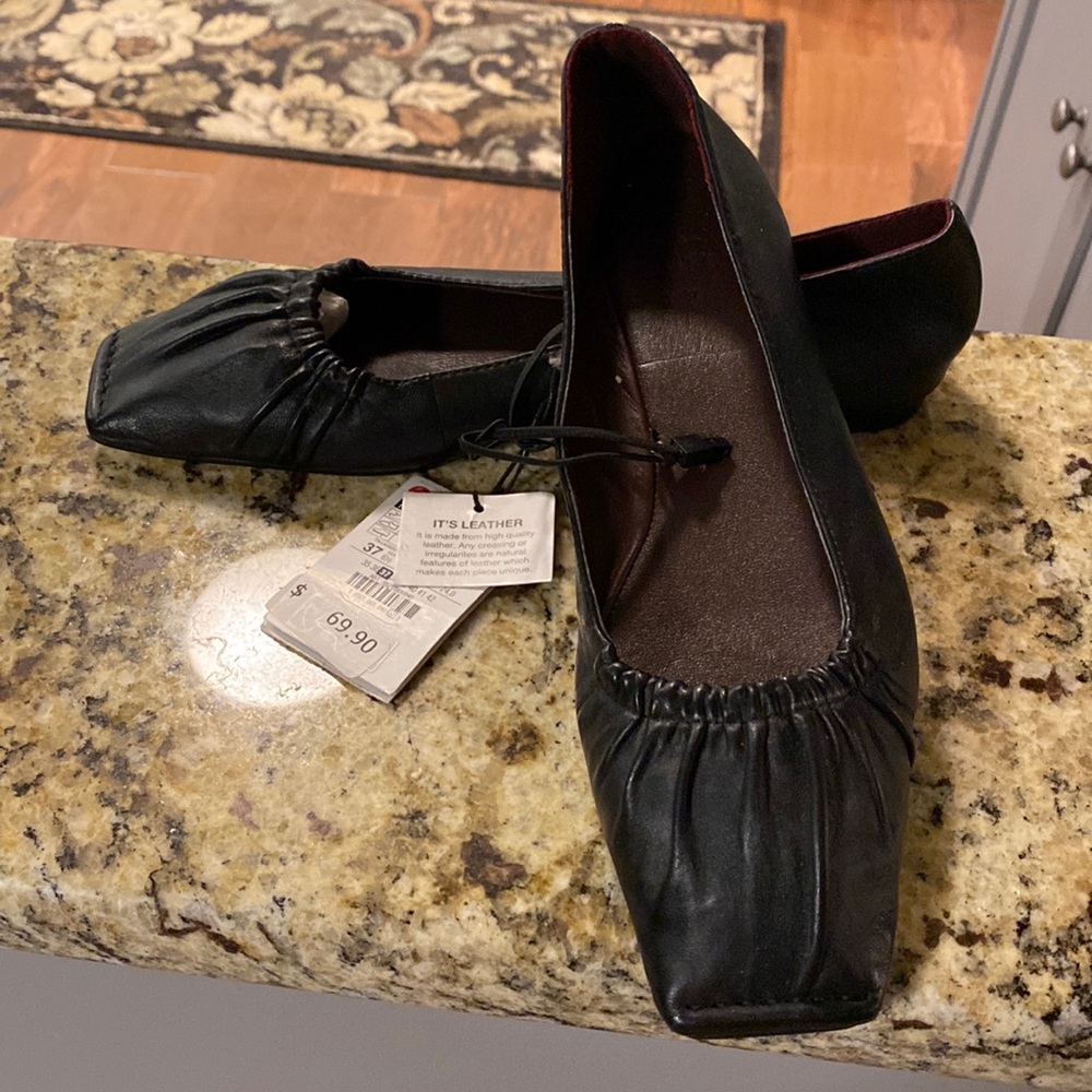 Zara Leather Flats